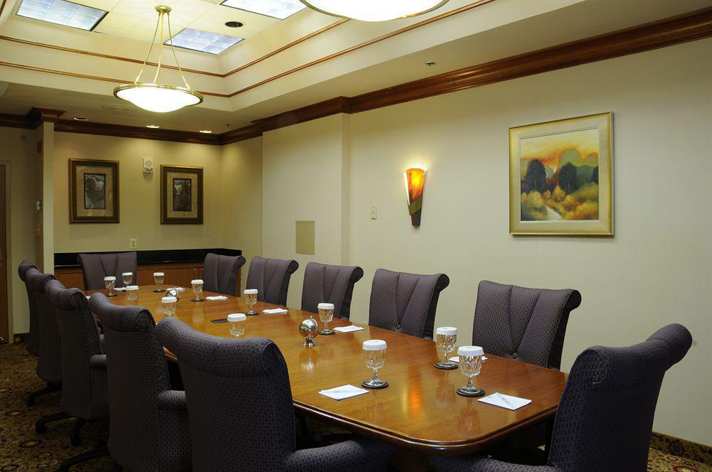 Embassy Suites Tysons Corner Extérieur photo