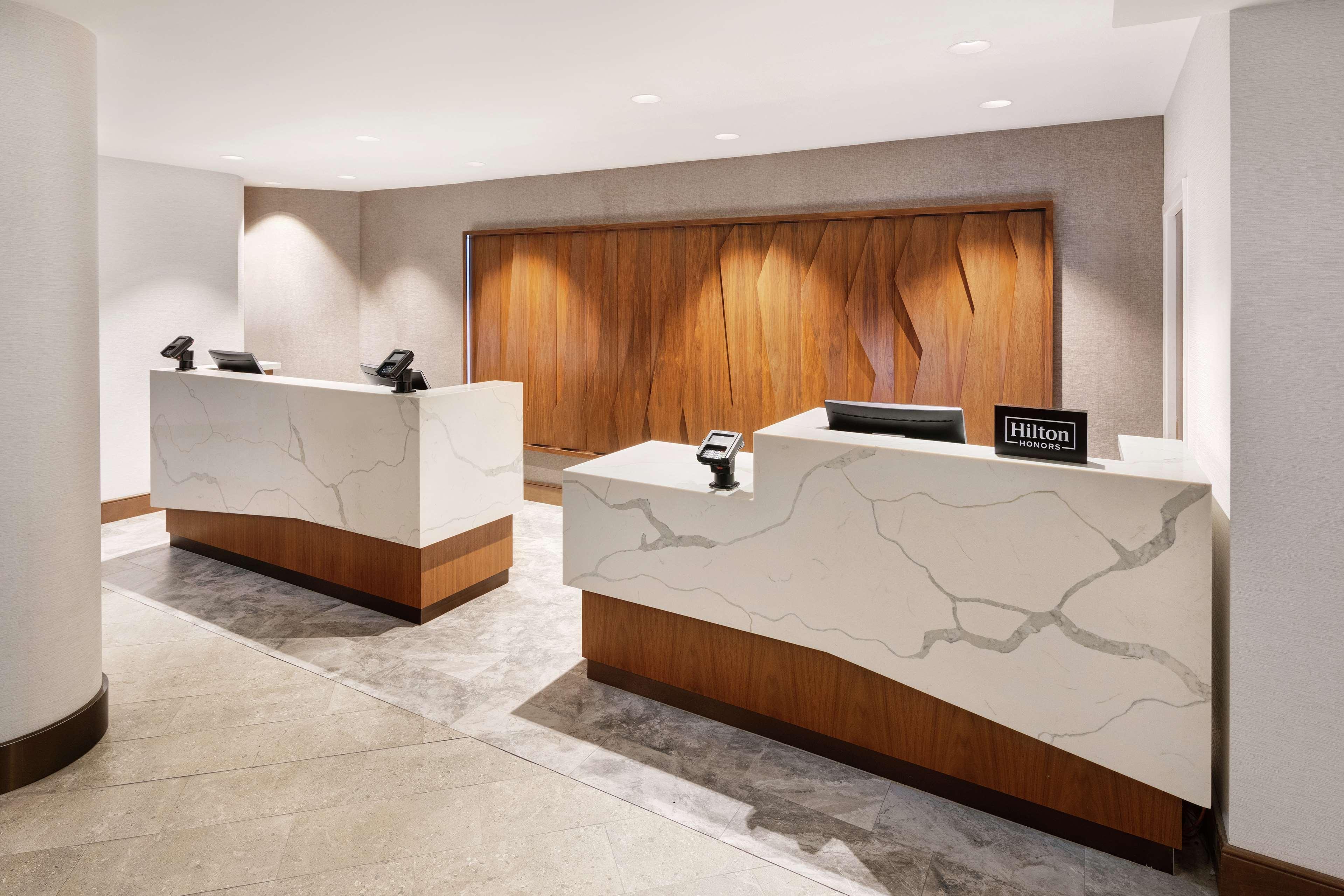 Embassy Suites Tysons Corner Extérieur photo