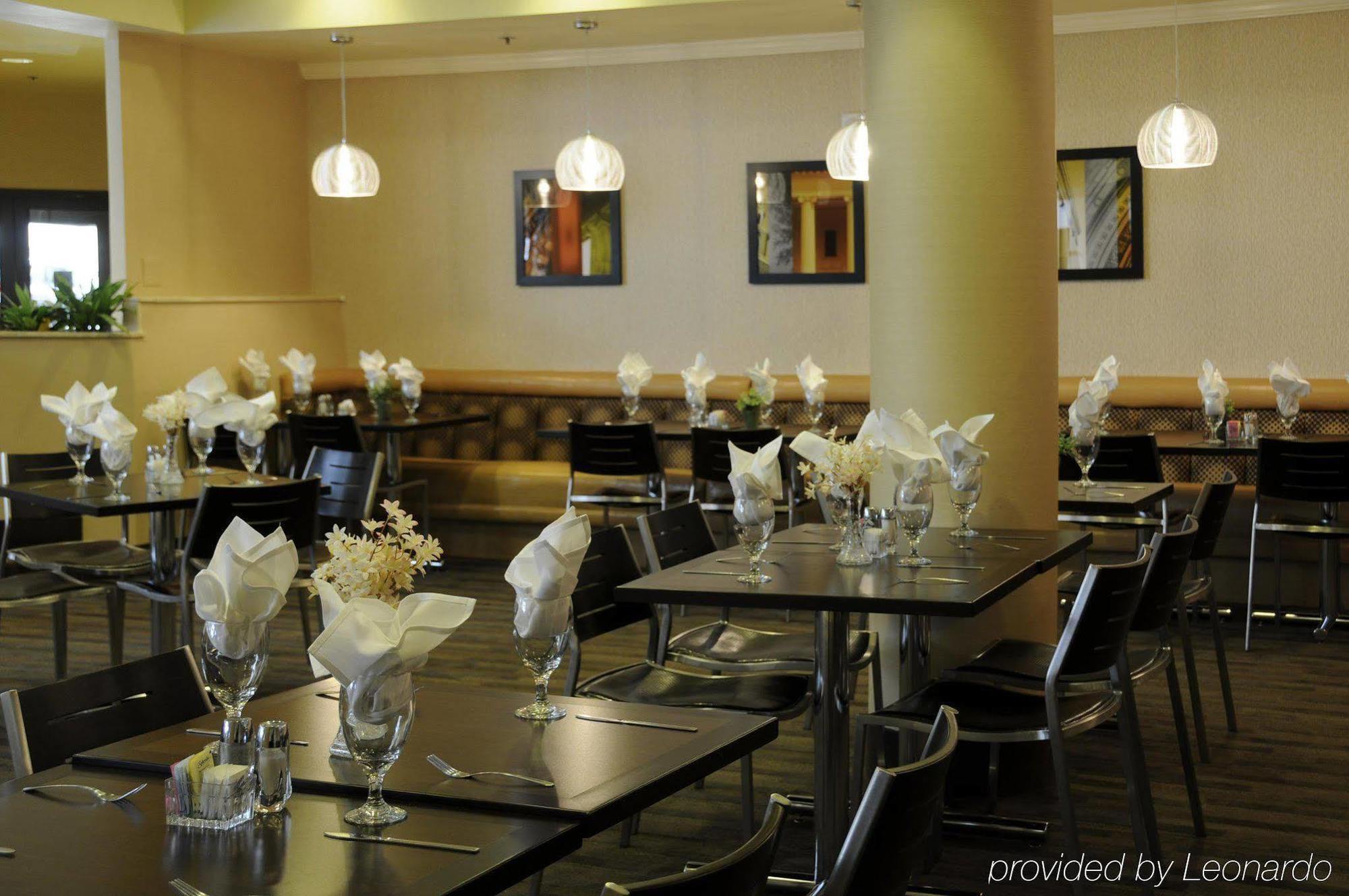 Embassy Suites Tysons Corner Extérieur photo